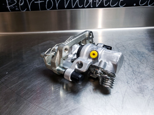 Focus ST mk3 Left Rear Brake Caliper 
Part number cross references: 8M51 2M089 BC & 8M51 2M089 BE