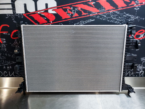 Radiator Focus RS mk3
Part number cross references: G1FY 8005 RB & 1936163