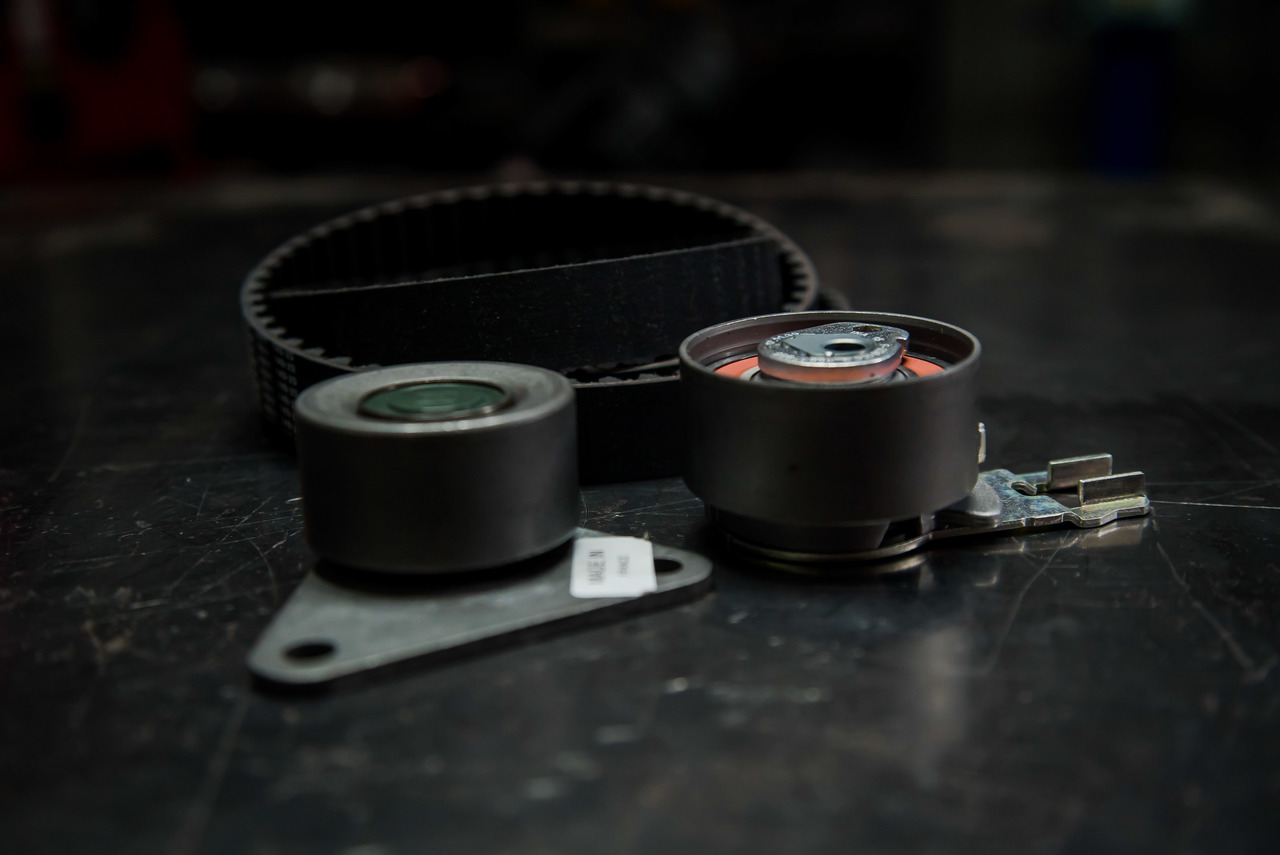 XR5 & RS Genuine Ford / Volvo Cam / Timing Belt Kit Focus On Performance