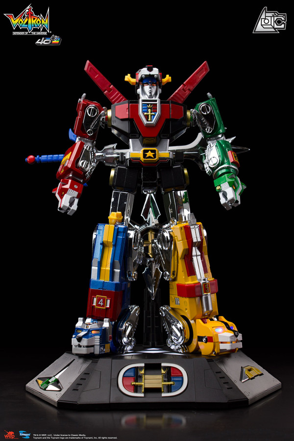 30th Anniversary Voltron Gift Set