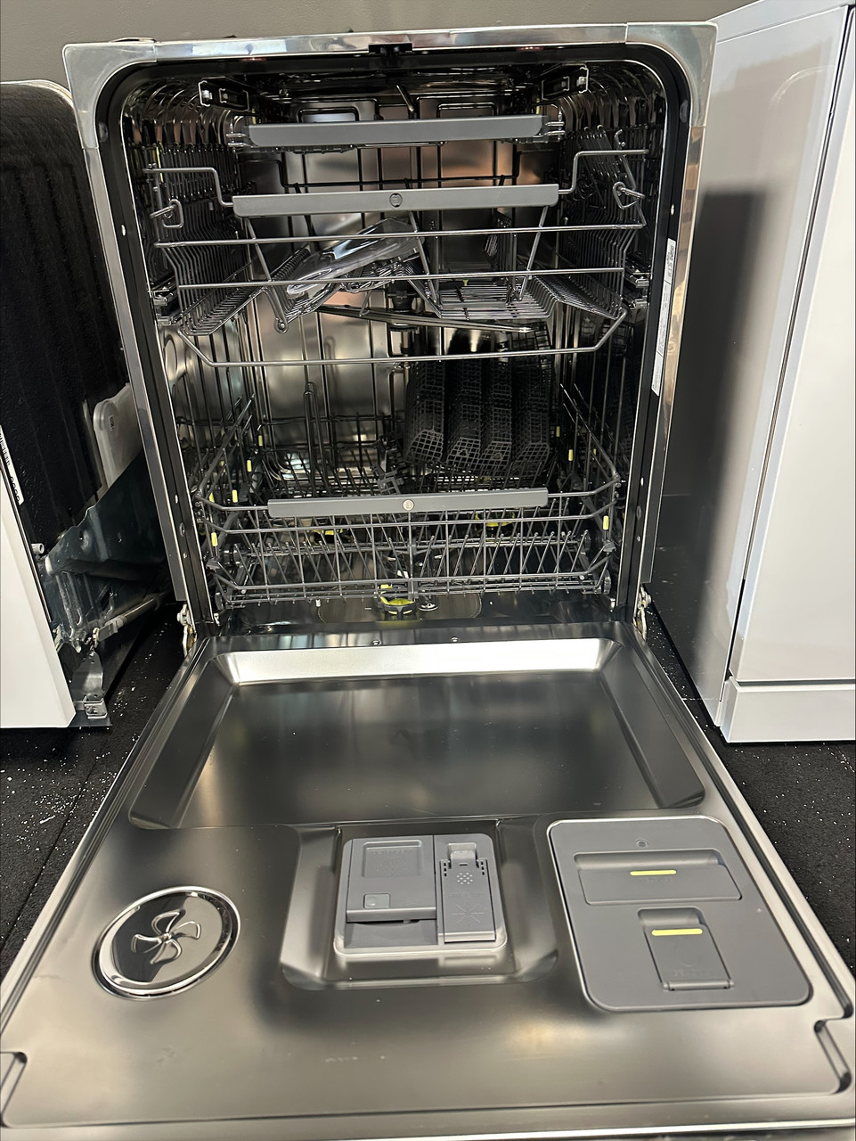 Asko Style Fully Integrated Dishwasher (0122