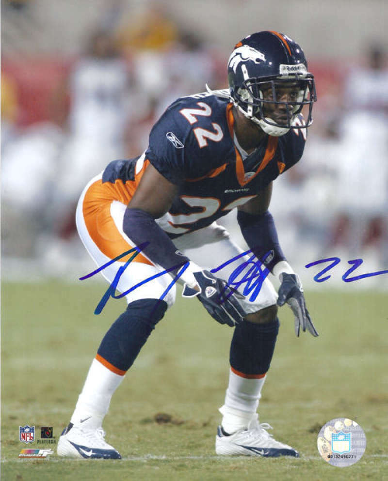 Domonique Foxworth Autographed Denver Broncos 8x10 Photo