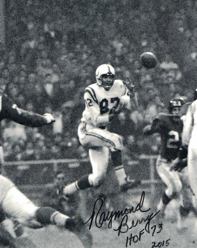 Raymond Berry Autographed/Signed Baltimore Colts 8x10 Photo HOF