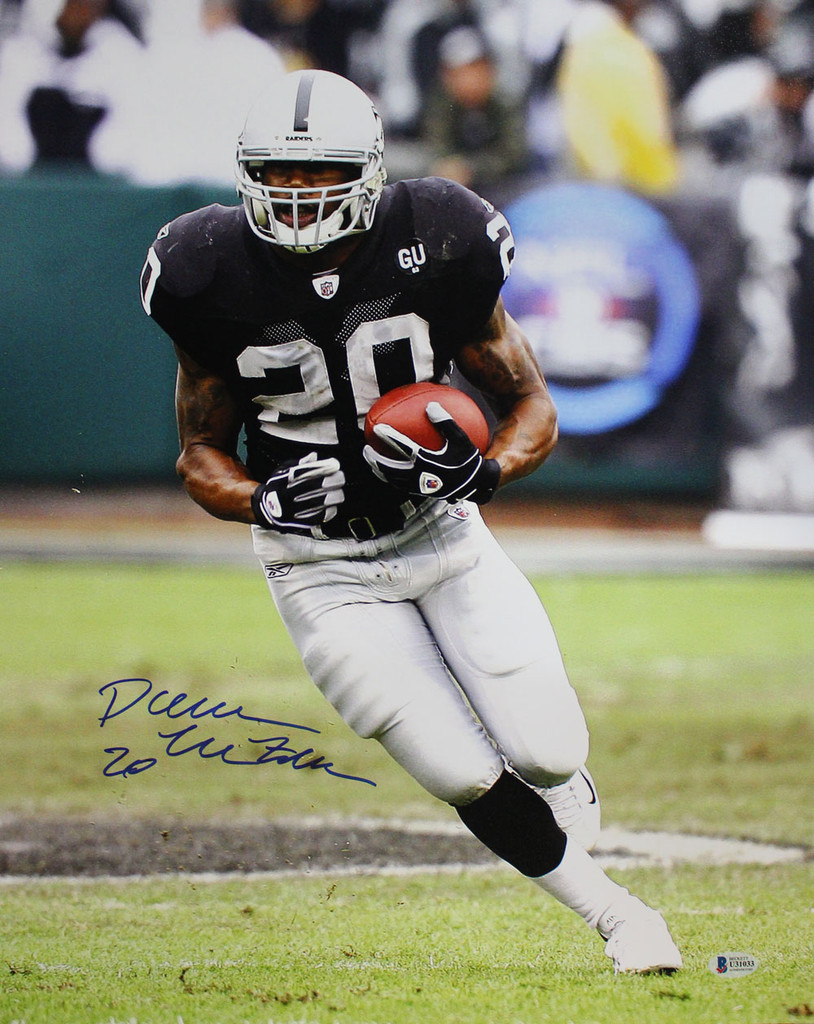 Darren McFadden Autographed/Signed Oakland Raiders 16x20 Photo BAS