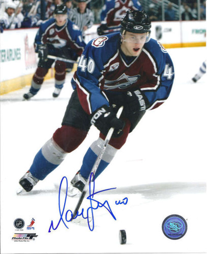 Marek Svatos Autographed Colorado Avlanche 8x10 (Vert Maroon)