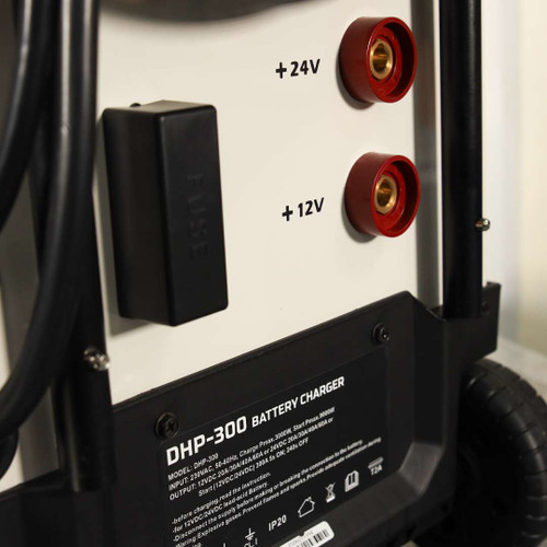 Vertex Smart Battery Charger 12/24V Vxdp-300h