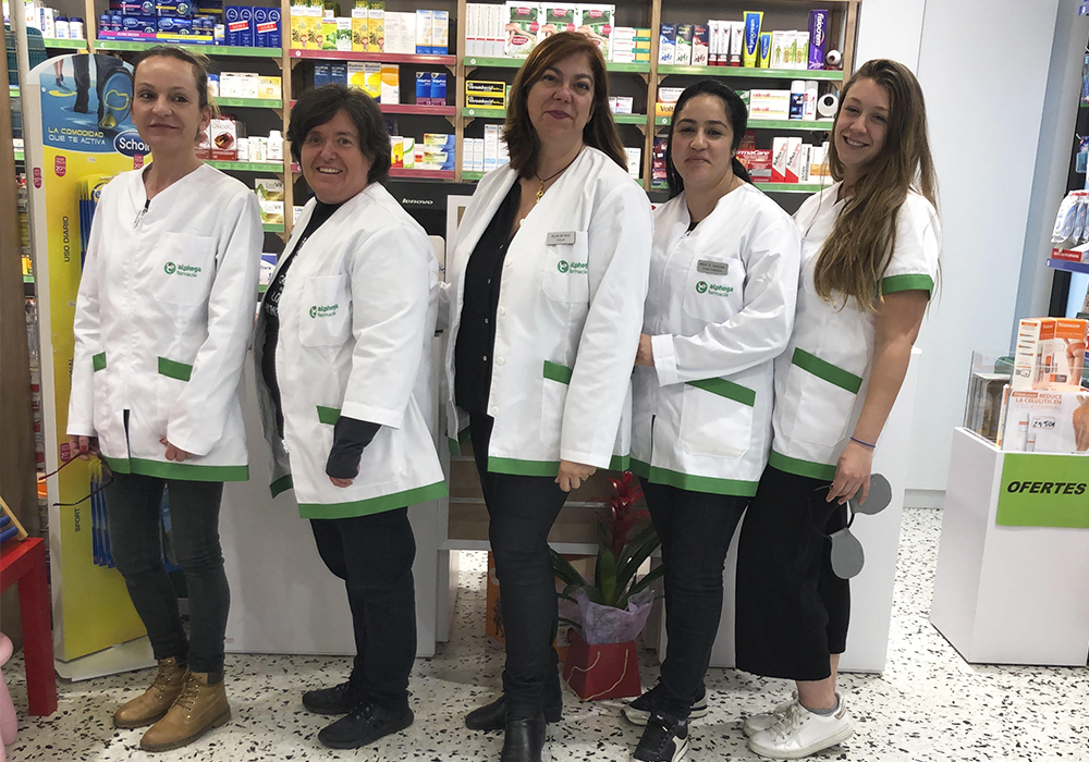 Equipo de la Farmàcia de L'estaciò en Martorell
