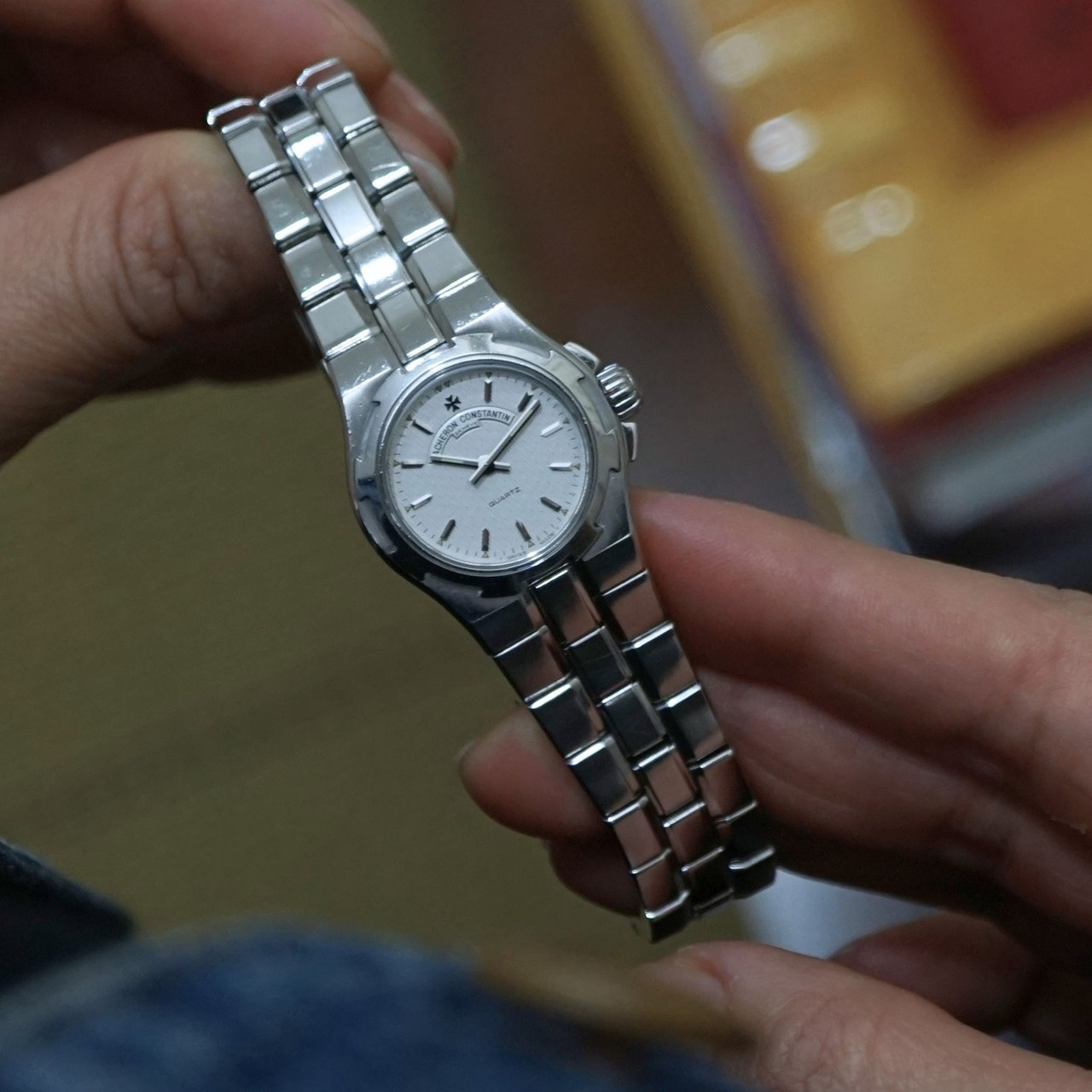 Vacheron Constantin 12050 Overseas quartz ladies dates 2000's
