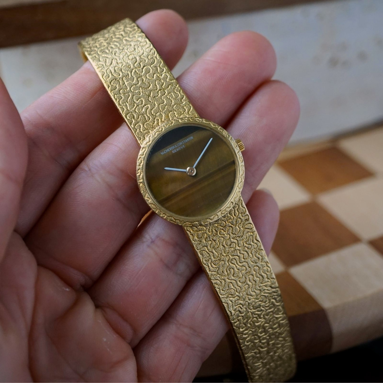 Vacheron Constantin 6898P 18k Yellow Gold Ladies Bracelet  display picture 1