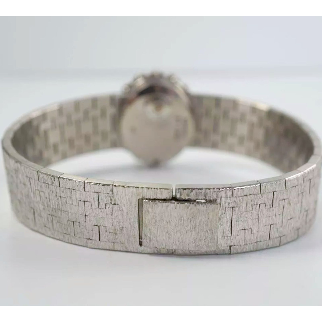 Piaget 18k White Gold Ladies Diamond Bracelet 3867-A6 Retailed by