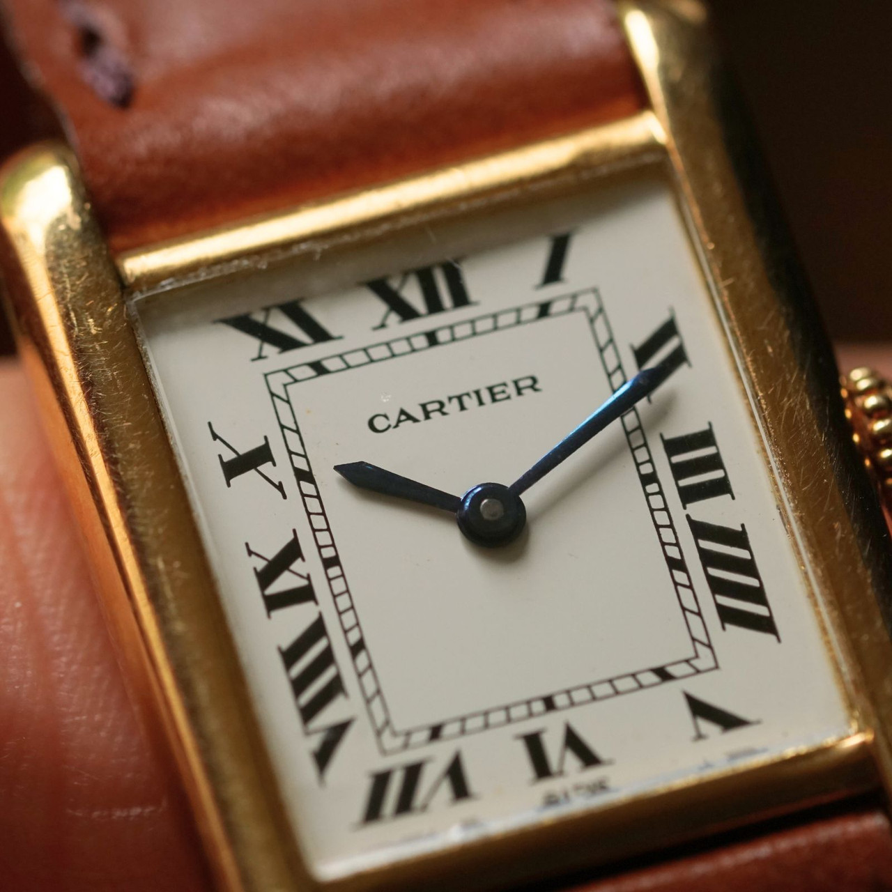 Cartier Tank Paris Ref. 78087 18k Gold 1970s
