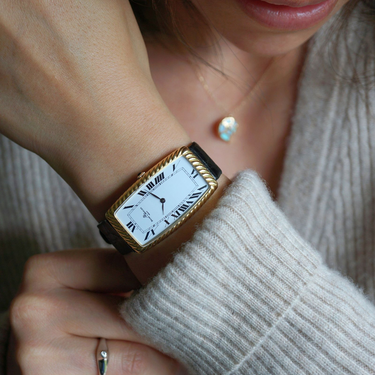 Baume & Mercier Oversized Tank Allongee 18k Gold 1971
