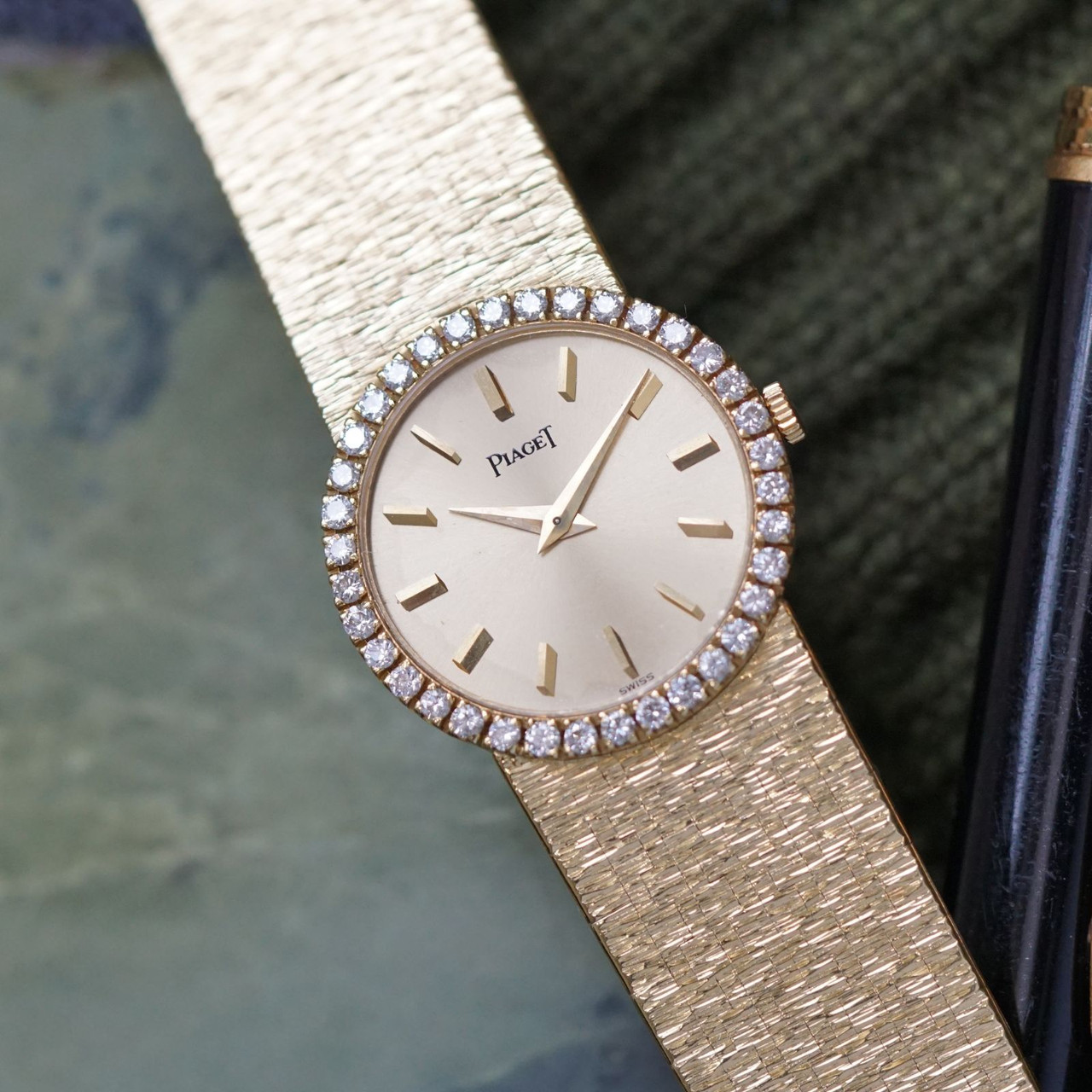 Piaget Diamond Ref. 926A6 Women's 18k Gold Bracelet 1970s