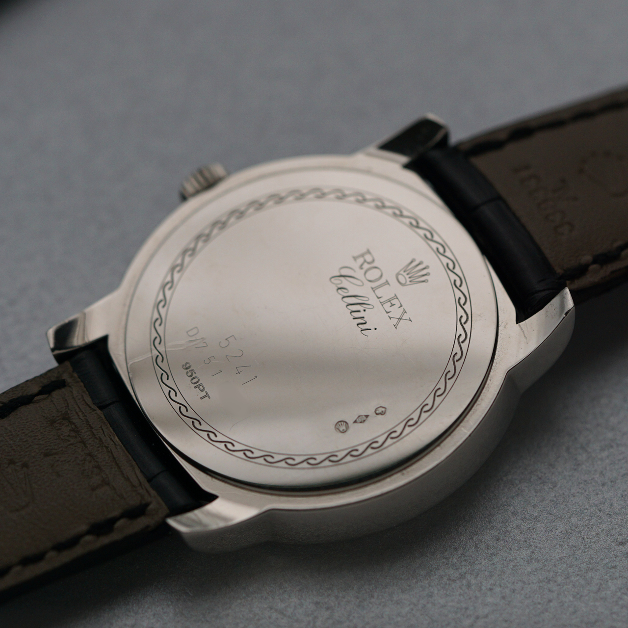 (ジャンク品)ROLEX Cellini 腕時計 シルバー文字盤 Rolex Cellini 5241 Platinum Ice Blue Dial 2005-06