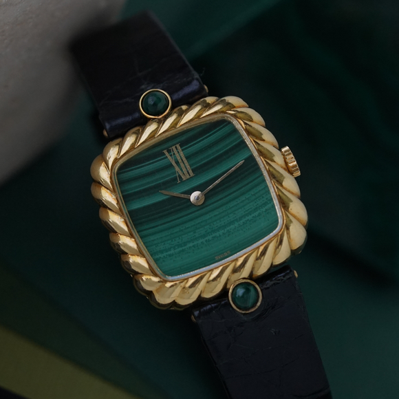 Vintage 1970-80s Malachite Ribbed 18k Yellow Gold Manual Wind