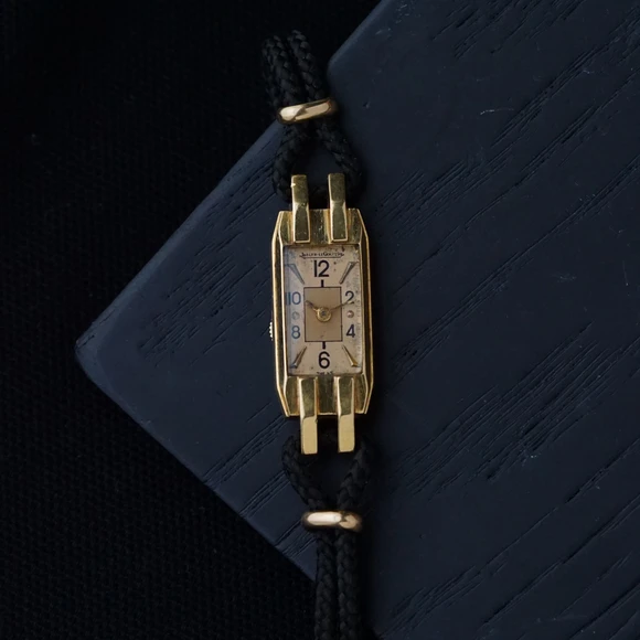 Fabsuisse watch
Fabsuisse vintage
Jaeger lecoultre vintage
Vintage lecoutlre 
JLC vintage 
JLC women
Lecoultre women
Lecoultre dress watch
JLC dress watch
1930 watch