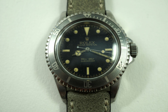 ROLEX 5513 VINTAGE SUBMARINER STAINLESS STEEL DATES 1965 