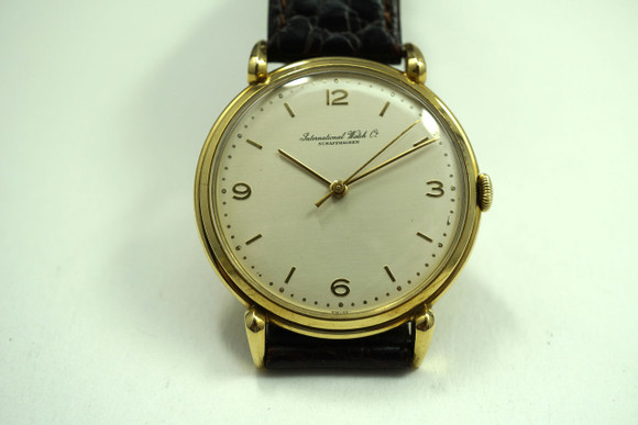 IWC Sweep Second 18k yellow gold large 37 mm dates 1945-50 vintage for sale houston fabsuisse