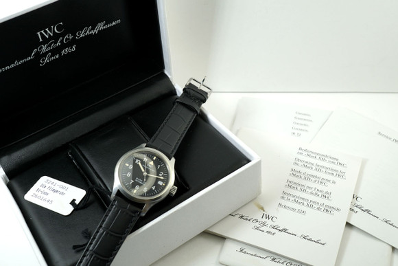 IWC 3241 Mark XII automatic date w/ original box, tag and books c. 1999 stainless steel pre owned for sale houston fabsuisse