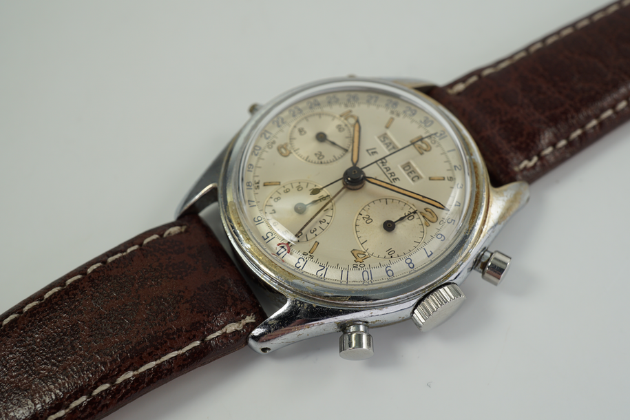 Le Phare Calendar Chronograph Swiss original dial dates 1950 pre owned vintage for sale houston fabsuisse