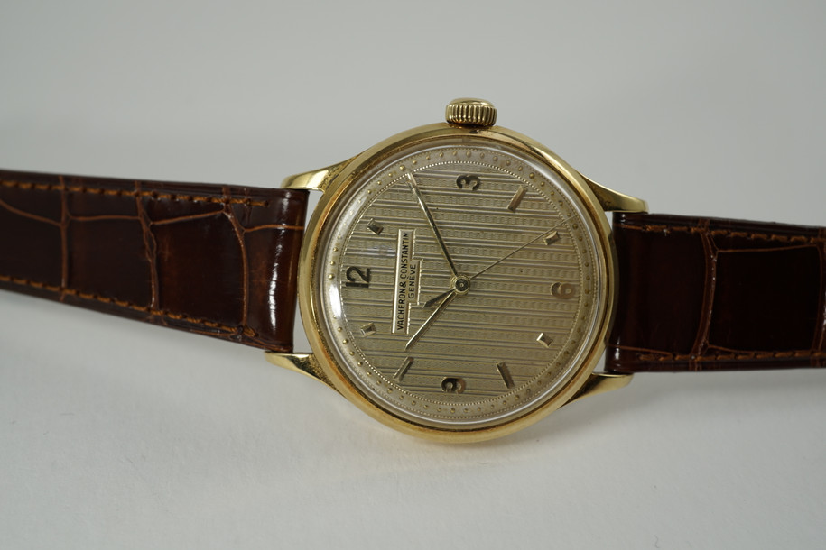 Vacheron Constantin Sweep Second 18k yellow gold w/ guilloche dial dates 1950-55 vintage pre owned for sale houston fabsuisse