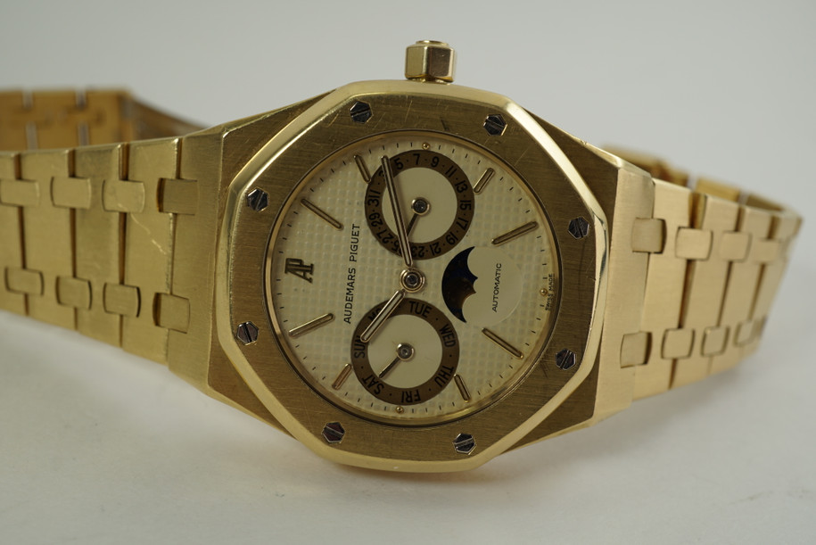 Audemars Piguet 25594 Royal Oak Day Date  & Moon Phase 18k c. 1980's pre owned automatic for sale houston fabsuisse 