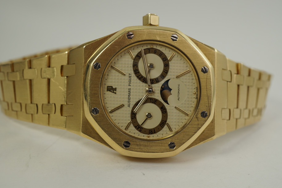 Audemars Piguet 25594 Royal Oak Day Date  & Moon Phase 18k c. 1980's pre owned automatic for sale houston fabsuisse 