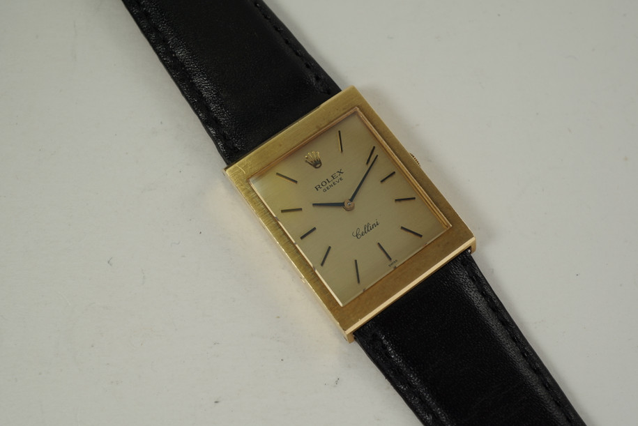 Rolex 4027 Cellini 18k yellow gold rectangle dates 1975-76 vintage all original pre owned for sale houston fabsuisse