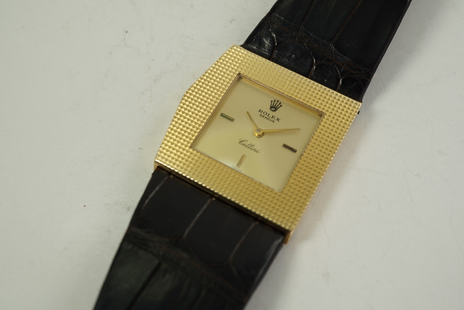 Rolex 4126 Cellini Asymmetric original dial & strap c. 1975-76 18k yellow gold mint condition pre owned for sale houston fabsuisse