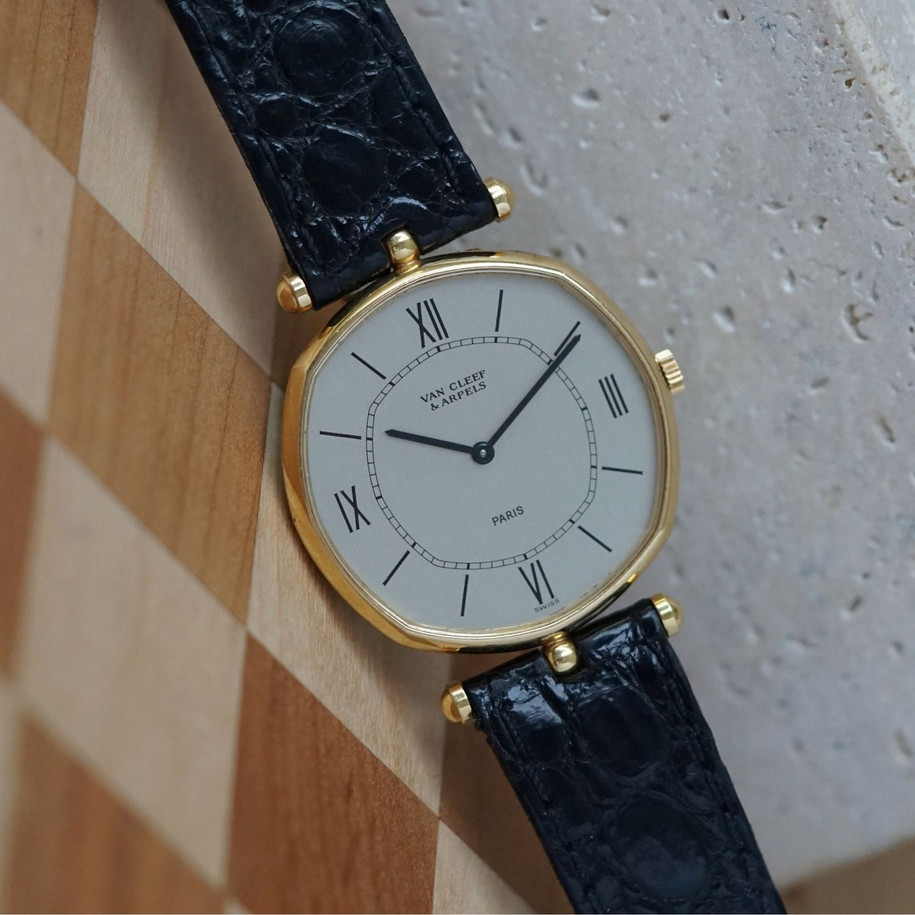 Van Cleef Arpels 1980s Octagon Paris 6174 18k Yellow Gold