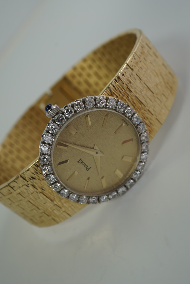 Piaget Diamond Ladies 18k Bracelet Watch 9190 A6 c.1970’s