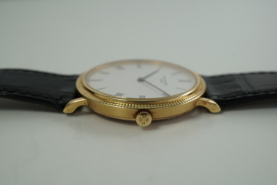 Patek Philippe 18k Yellow Gold 3954 Calatrava c. 1990’s Box Paper