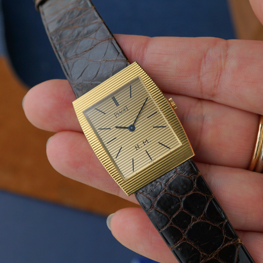 Piaget 9672 18k Gold Neiman Marcus Watch 1970s