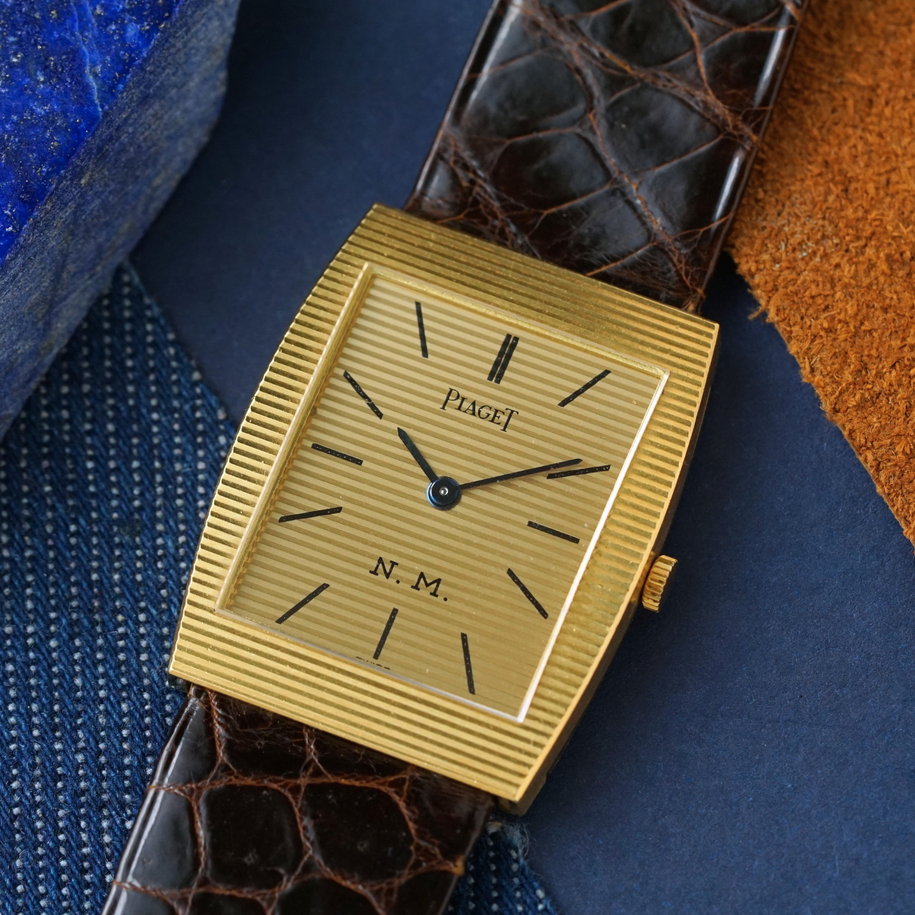 Piaget 9672 18k Gold Neiman Marcus Watch 1970s
