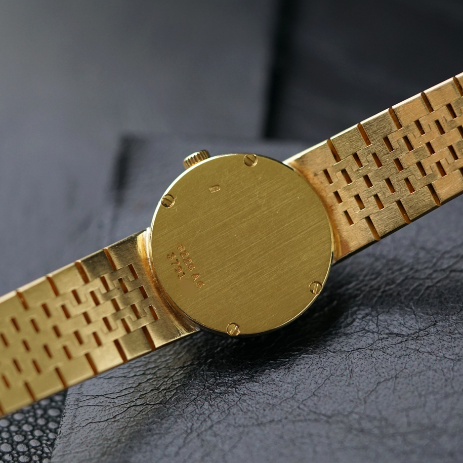 Fabsuisse watch
Vintage watch
Piaget polo
Piaget vintage polo
Piaget black onyx dial watch
Piaget 18k gold onyx
Piaget onyx diamond gold
Piaget diamond onyx 
Piaget polo women
Piaget polo women gold vintage
Piaget 18k gold women 
Piaget vintage women watch
Piaget polo 1980