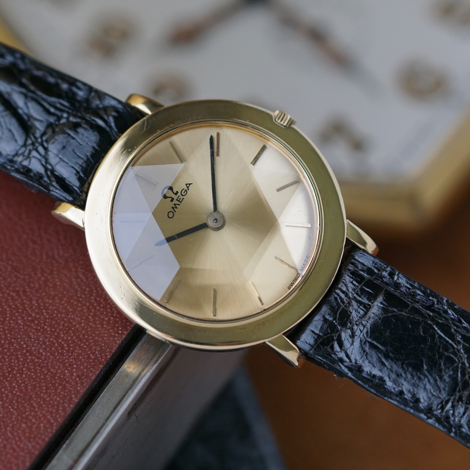 Fabsuisse watch
Fabsuisse vintage
Omega damier
Omega rare vintage watch
Omega 14741 rare gold
Omega 14741 diamond crystal
Omega ultra-thin
Omega ultra-thin 1960
Omega ultra-thin 14741
Omega 1960 14741