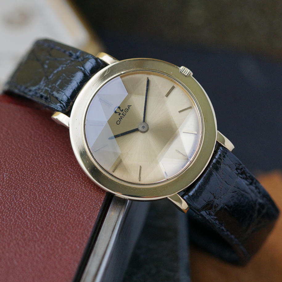 Fabsuisse watch
Fabsuisse vintage
Omega damier
Omega rare vintage watch
Omega 14741 rare gold
Omega 14741 diamond crystal
Omega ultra-thin
Omega ultra-thin 1960
Omega ultra-thin 14741
Omega 1960 14741