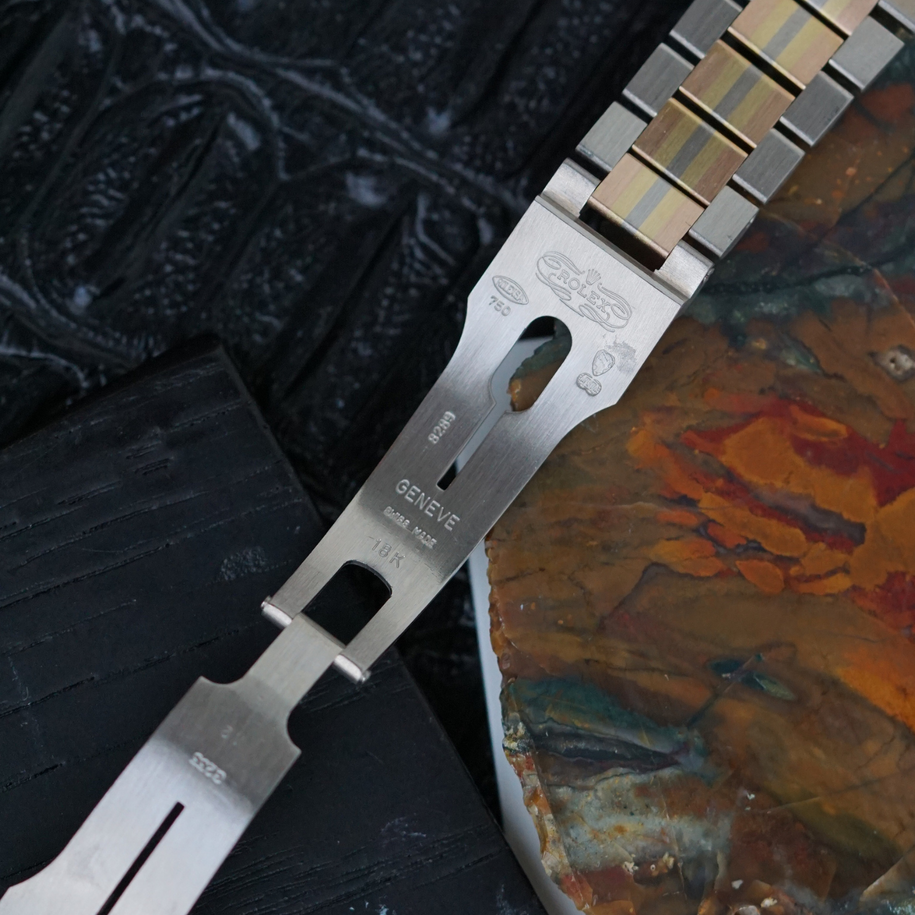Fabsuisse watch
Fabsuisse vintage
Rolex 68279
Rolex tridor
Rolex datejust tridor
Rolex datejust 68279
Rolex datejust presidential bracelet