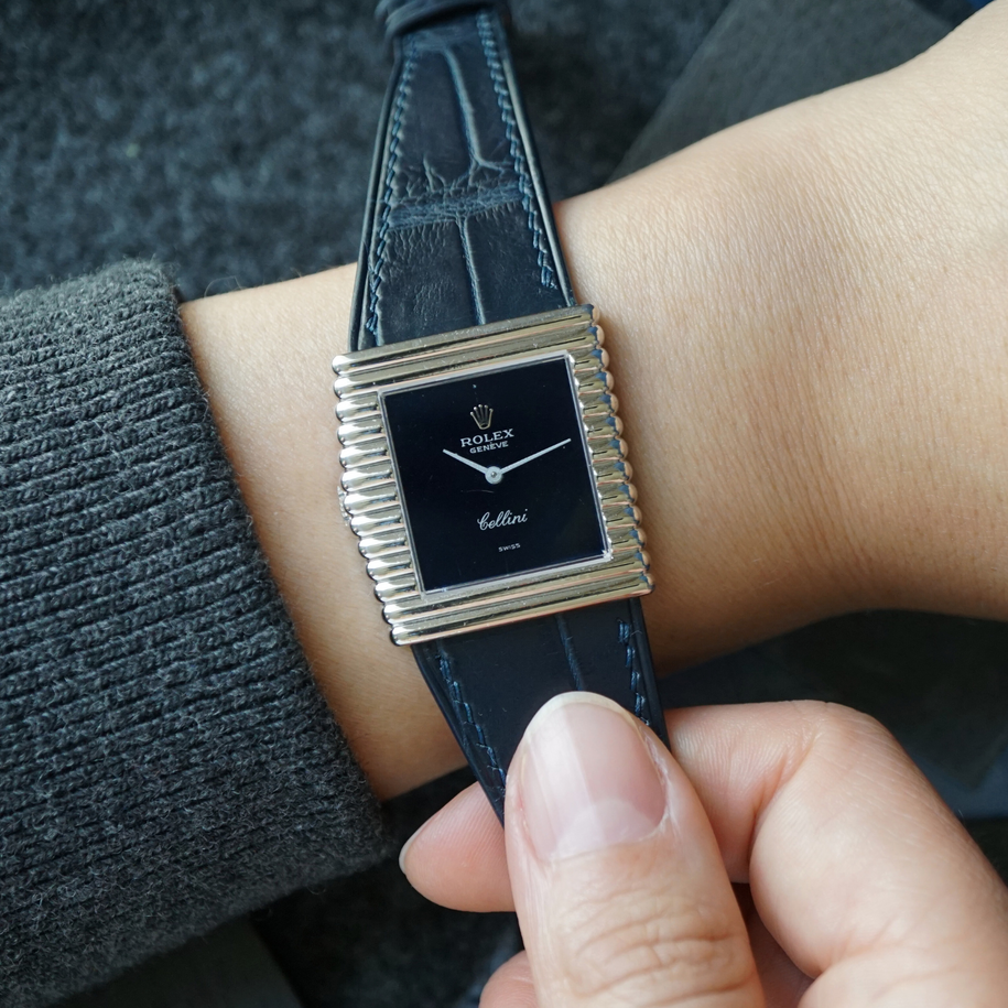 Fabsuisse Vintage 
Fabsuisse watch
Rolex Cellini king Midas
Rolex king Midas
Rolex asymmetrical watch
Rolex blue
Vintage rolex
Vintage king Midas
Vintage cellini
Rolex 4015 
Rolex vintage 4015
Rolex white gold
Vintage Rolex white gold
Rolex 4015 white gold
