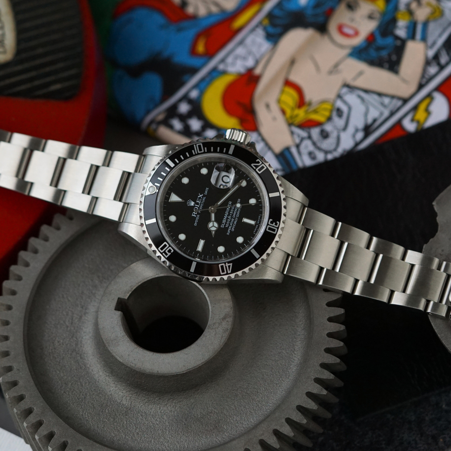 Rolex submariner 40mm
Rolex 16610T
Rolex submariner aluminum
Rolex submariner date
Rolex sub aluminum
Rolex steel watch
Rolex 16610T steel
Rolex 40 mm watch
Rolex men watch