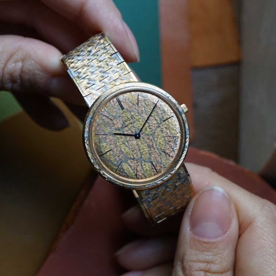 Fabsuisse watch
Fabsuisse vintage
Piaget Rare Ref. 12301 A3 Tricolor 18k Gold 34mm Automatic 1970s
Piaget tricolor gold
Piaget trigold
Piaget rare vintage
Piaget rare 1970 vintage
Piaget rare automatic vintage Piaget 18k gold vintage
Piaget rose gold vintage
Piaget white gold vintage
Piaget gold vintage