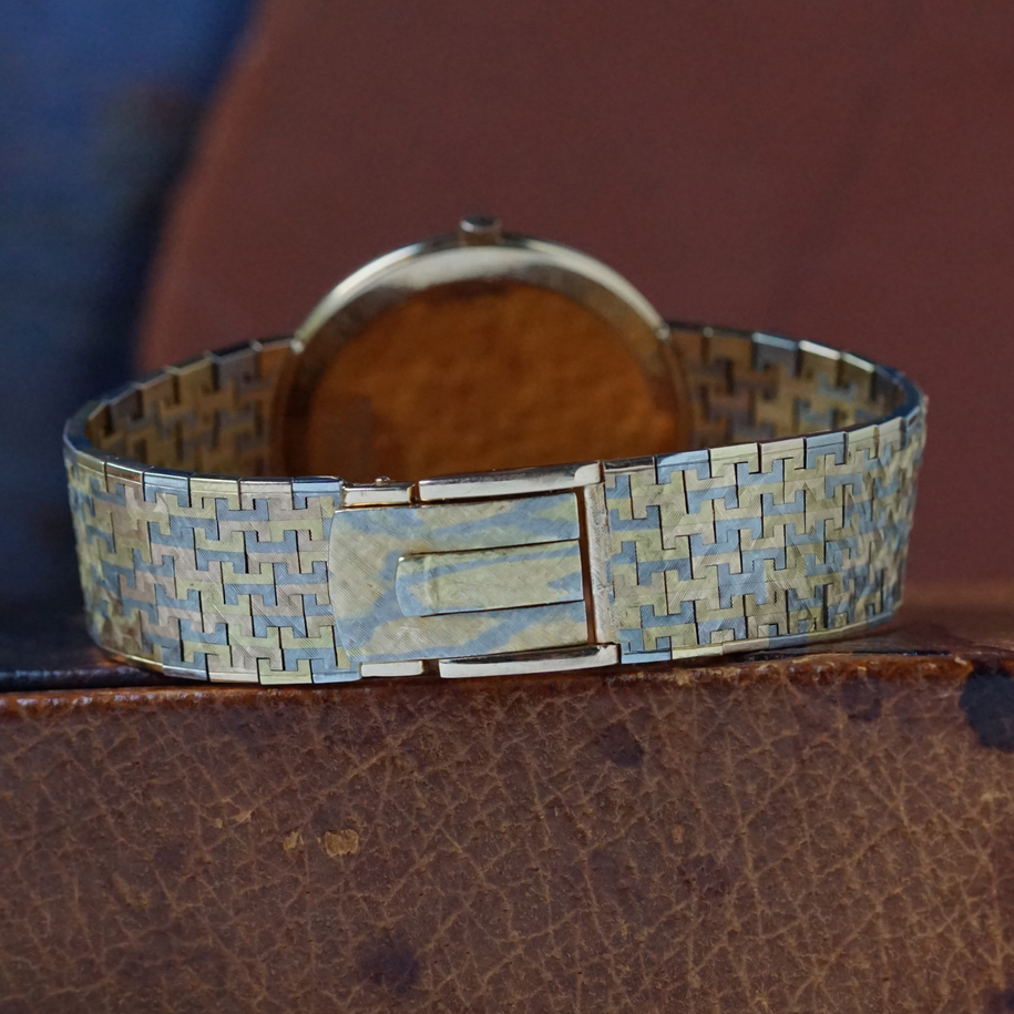 Fabsuisse watch
Fabsuisse vintage
Piaget Rare Ref. 12301 A3 Tricolor 18k Gold 34mm Automatic 1970s
Piaget tricolor gold
Piaget trigold
Piaget rare vintage
Piaget rare 1970 vintage
Piaget rare automatic vintage Piaget 18k gold vintage
Piaget rose gold vintage
Piaget white gold vintage
Piaget gold vintage