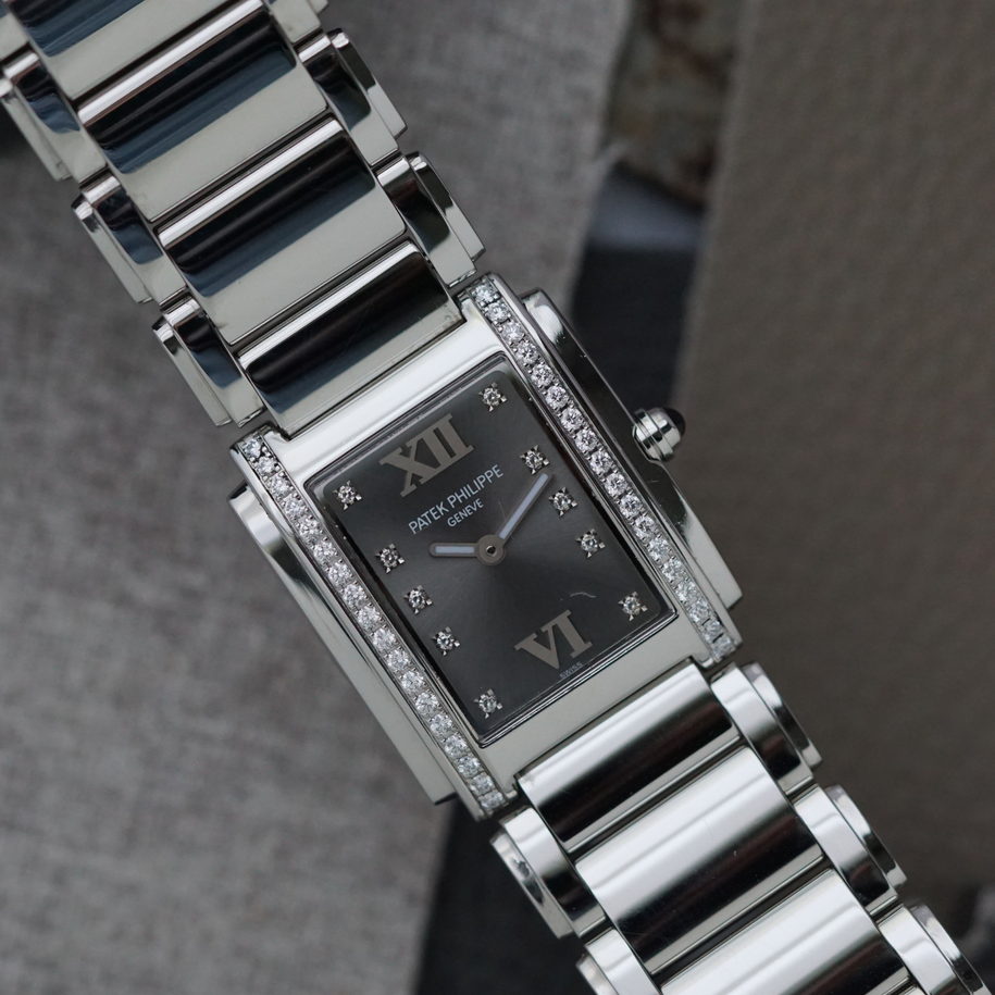 Fabsuisse watch
Fabsuisse vintage
Patek Twenty-4 steel
Patek Twenty-4 diamond
Patek Twenty-4 steel diamond
Patek Twenty-4 grey diamond
Patek Twenty-4 women