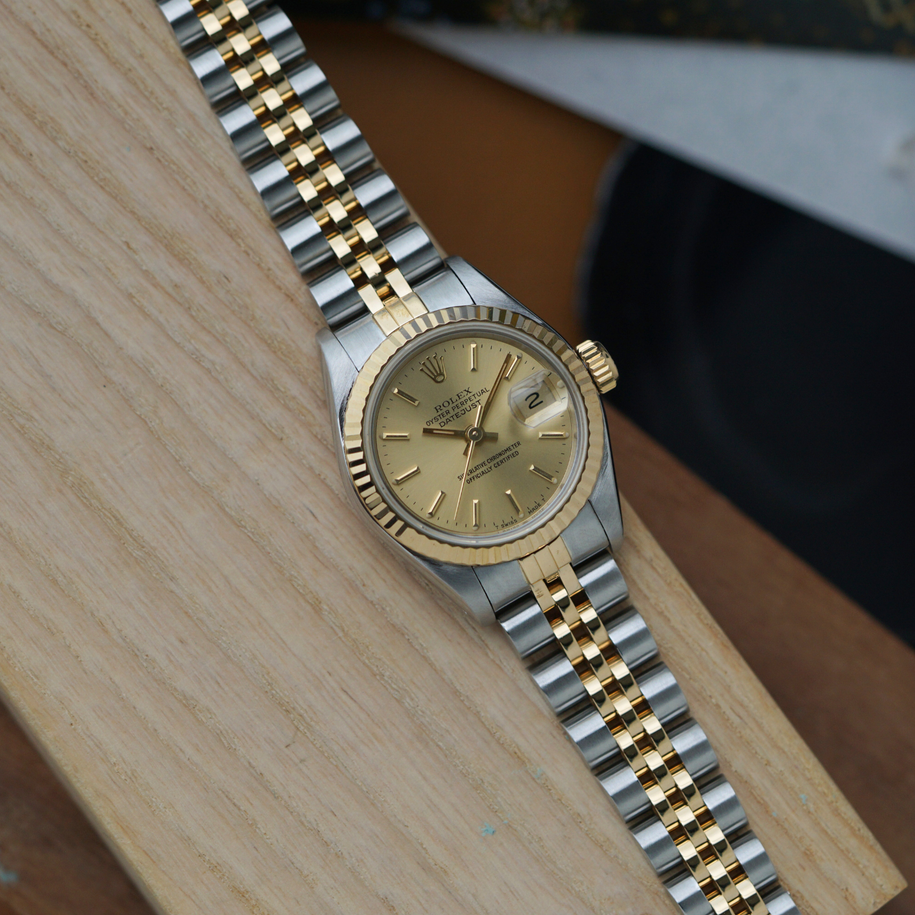 Fabsuisse watch
Fabsuisse vintage
Rolex 69173
Rolex datejust 26mm
Rolex datejust jubilee
Rolex datejust
Rolex datejust 18k gold
Rolex datejust gold
Rolex automatic
Rolex automatic date
Rolex 1992
Rolex vintage 69173
Rolex vintage datejust
Rolex 18k gold
Rolex men vintage
Rolex men gold