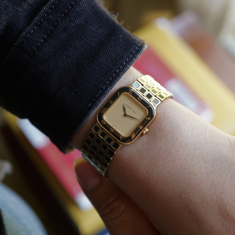 Fabsuisse vintage
Fabsuisse Vintage watch
Audemars Piguet enamel watch
AP tile watch
AP vintage watch
AP 1980s watch
Audemars Piguet gold vintage watch
AP gold vintage watch
Audemars Piguet gold enamel watch
AP gold enamel watch
Audemars Piguet rare vintage watch
AP rare vintage watch
Audemars Piguet rare vintage women’s gold watch
AP rare vintage women’s gold watch