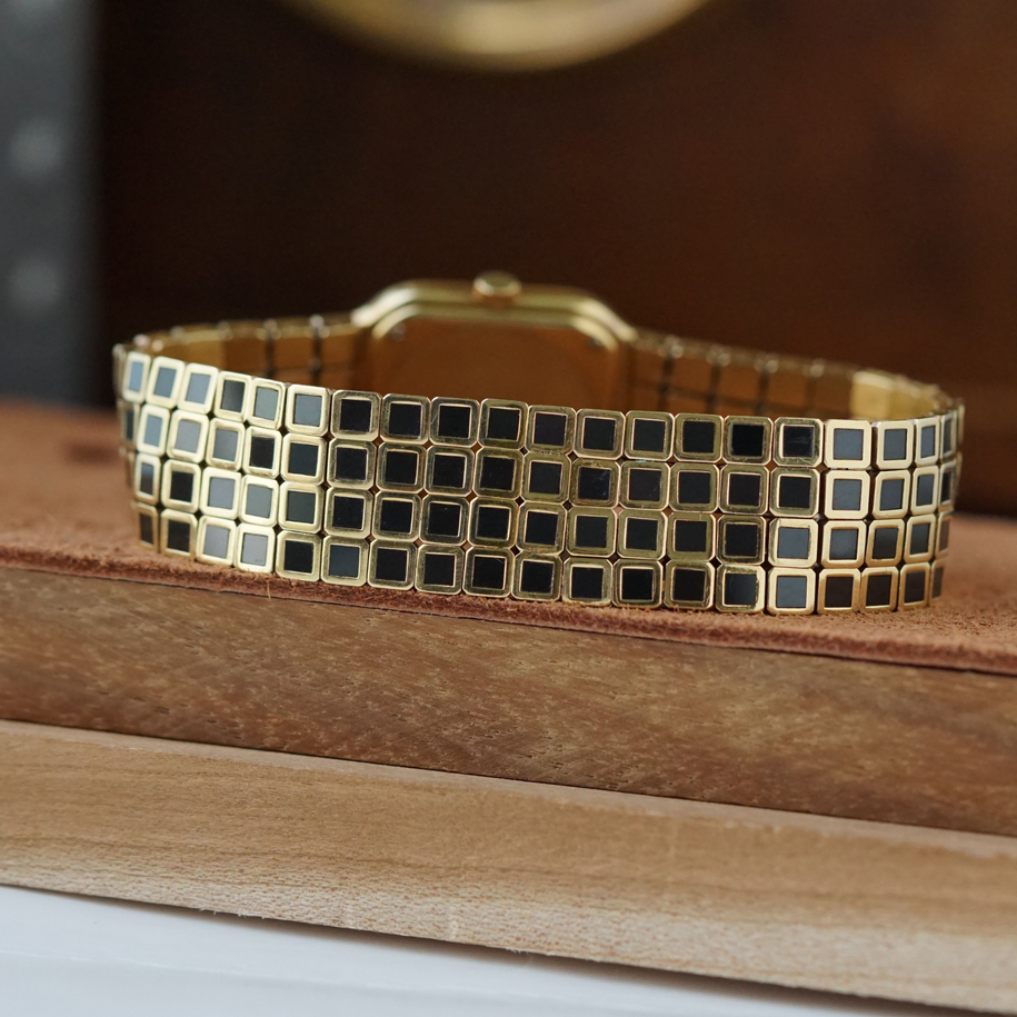 Fabsuisse vintage
Fabsuisse Vintage watch
Audemars Piguet enamel watch
AP tile watch
AP vintage watch
AP 1980s watch
Audemars Piguet gold vintage watch
AP gold vintage watch
Audemars Piguet gold enamel watch
AP gold enamel watch
Audemars Piguet rare vintage watch
AP rare vintage watch
Audemars Piguet rare vintage women’s gold watch
AP rare vintage women’s gold watch