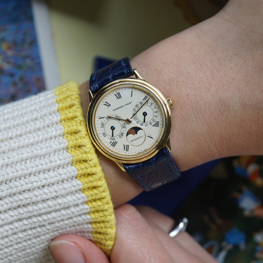 fabsuisse vintage
Fabsuisse watch
Audemars triple calendar 18k yellow gold
AP triple calendar 18k yellow gold 
Audemars 25589BA watch
AP 25589BA watch
Audemars Piguet Ref. 25589BA Triple Calendar Moonphase 18k Yellow Gold Automatic 1980s
AP Ref. 25589BA Triple Calendar Moonphase 18k Yellow Gold Automatic 1980-1986
AP men watch
Audemars men watch