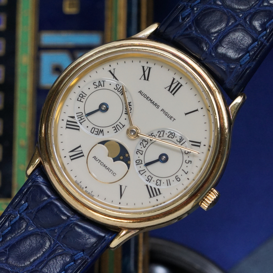 fabsuisse vintage
Fabsuisse watch
Audemars triple calendar 18k yellow gold
AP triple calendar 18k yellow gold 
Audemars 25589BA watch
AP 25589BA watch
Audemars Piguet Ref. 25589BA Triple Calendar Moonphase 18k Yellow Gold Automatic 1980s
AP Ref. 25589BA Triple Calendar Moonphase 18k Yellow Gold Automatic 1980-1986
AP men watch
Audemars men watch