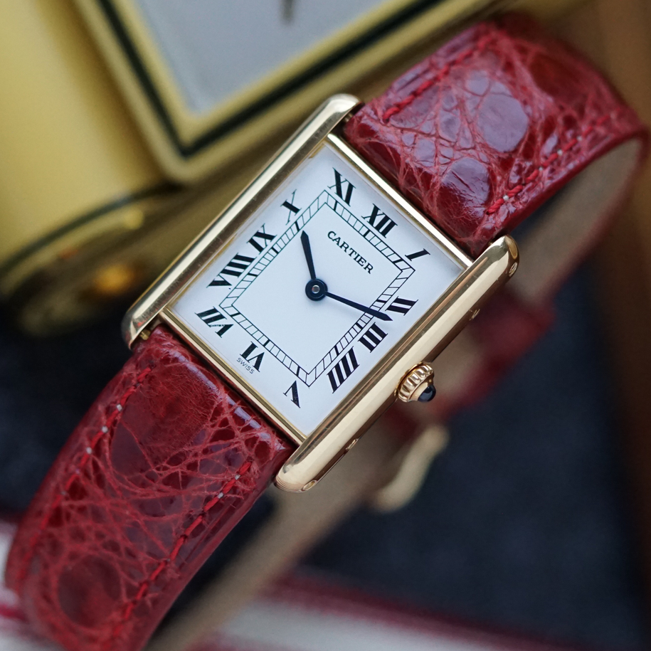 Fabsuisse watch
Fabsuisse vintage
Cartier tank must de Cartier
Cartier tank must red
Cartier must burgundy 
Cartier burgundy tank
Cartier tank vintage
Cartier tank quartz
Cartier tank Louis 1990 
Cartier gold
Cartier men red
Cartier women red
Cartier must men
Cartier must women