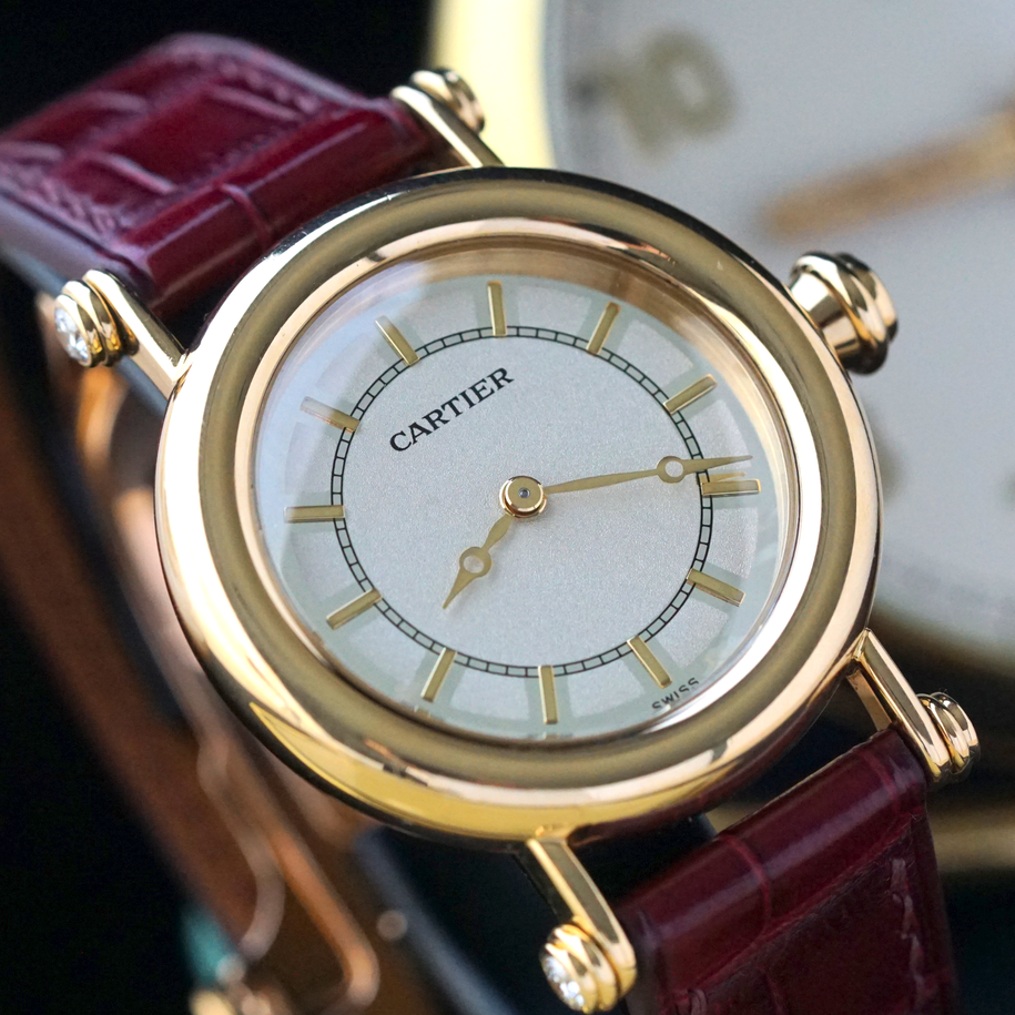 Fabsuisse watch
Fabsuisse vintage 
Fabsuisse watch
Fabsuisse vintage watch
Cartier diabolo diamond
Cartier 1990s
Cartier diabolo diamond rare
Cartier diamond rare
Cartier ladies watch
Cartier women
Cartier diabolo women
Cartier 1461 Cartier small diabolo
Cartier 32 mm diabolo
Cartier diabolo watch